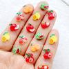 50 Stück Neue Nagelkunst Mini Weihnachtsfrüchte wie Kirschen Erdbeeren Charms Strasssteine DIY Bastelartikel für Nägel 3D Dekorationen