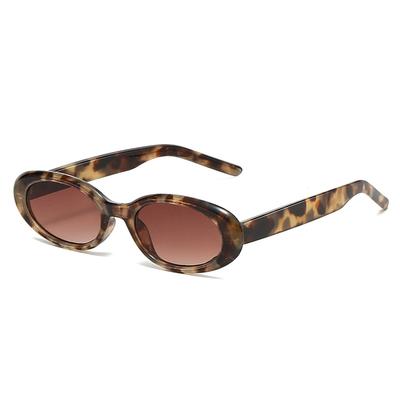 New Retro Tortoiseshell Gradient Oval Women Sunglasses Small Frame Jelly Color UV400 Protection Casual Men Sun Glasses