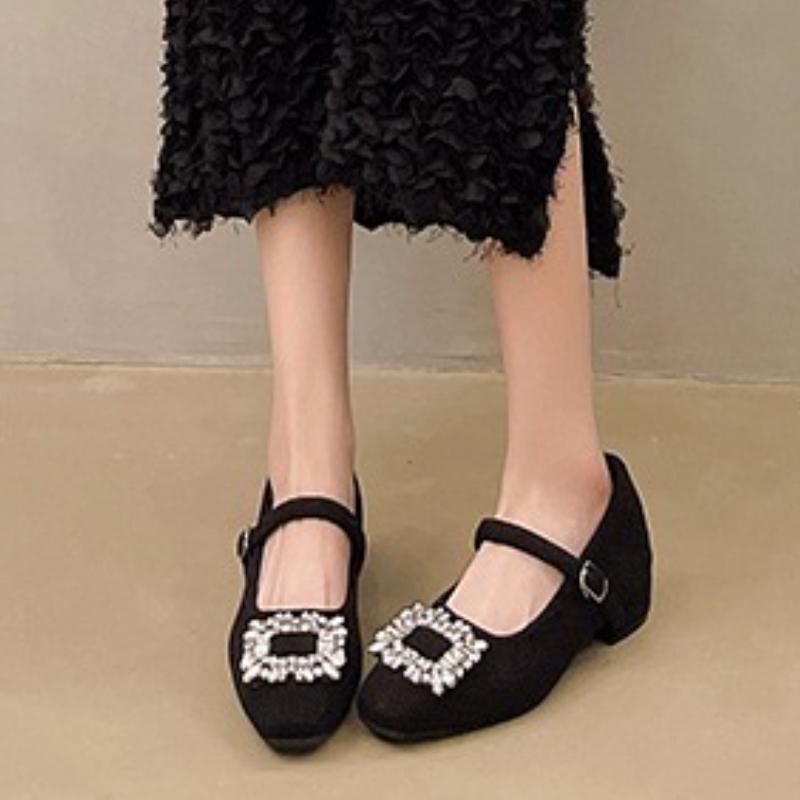 

Fashion 2025 Autumn New Woman Princess Leather Shoes Fashion Korean Style Soft Bottom Anti-slippery Versatile Female Wedding Dress Shoes 35 чёрный