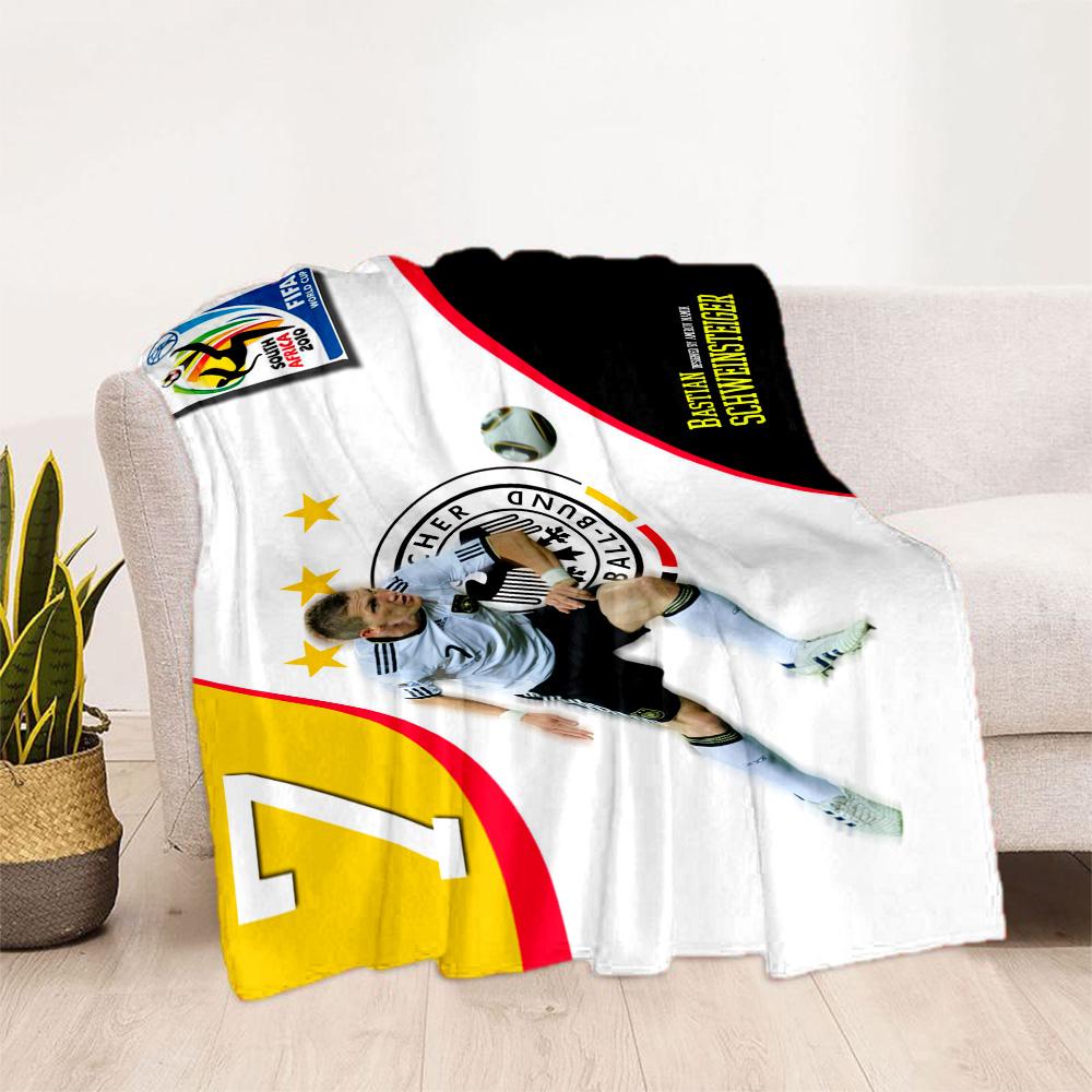 Soccer Player Action Blanket Durable Comfort Perfect for Couch Bedding Livingroom Four Seasons Multipurpose Modern