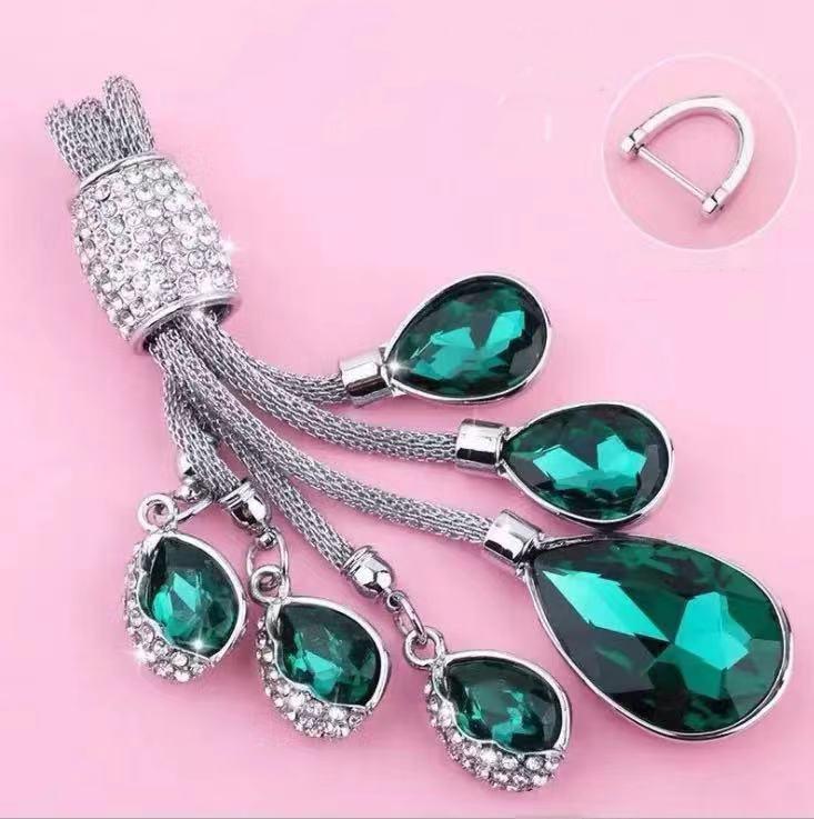 High-end Dames Auto Sleutelhanger Diamant Ingelegd Kristal Hoefijzer Sleutelring Luxe Strass Sleutelhanghanger Touw voor Auto Sleutel Decoratie Accessoires