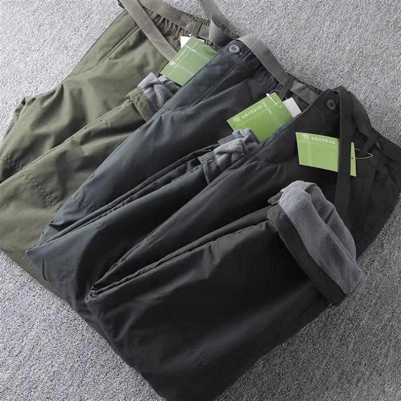 Men's Fleece-Lined Winter Ski Pants: Windproof, Waterproof, Thick Softshell for Cold Weather
