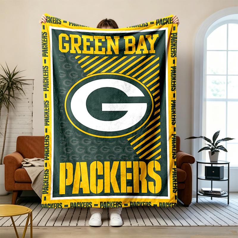 Green Bay Packers Soft and comfortable flannel Suitable for sofas living rooms outdoor camping travel and also makes a great anniversary gif