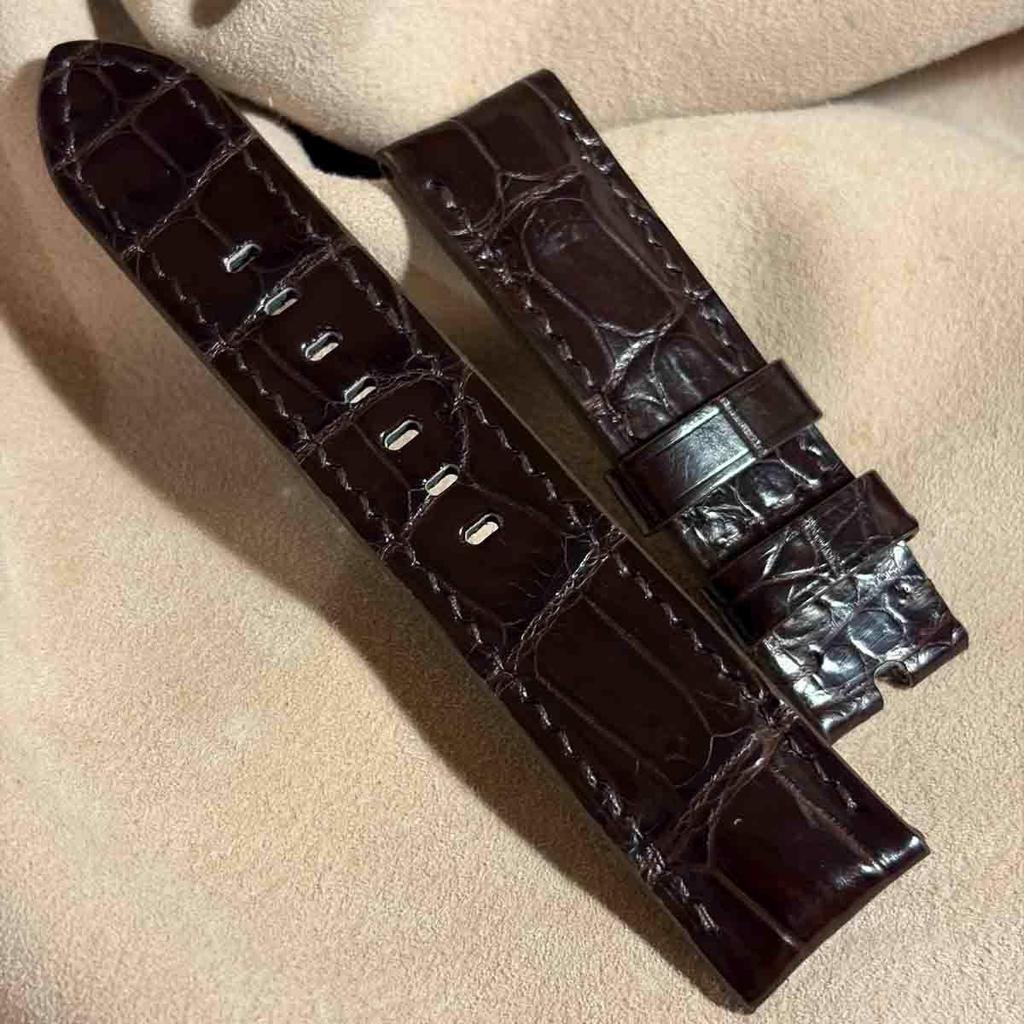 Used Cro-2145 Crocodile Watch Strap Dark Brown (lug Width 22 Mm - Buckle Width 20 Mm)