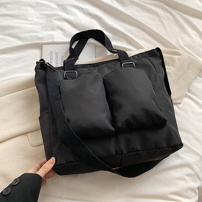 

Японская и корейская сумка-мессенджер для женщин 2024 года, новая модная сумка для поездок на работу, простая повседневная большая вместительная сумка для книг для студентов чёрный