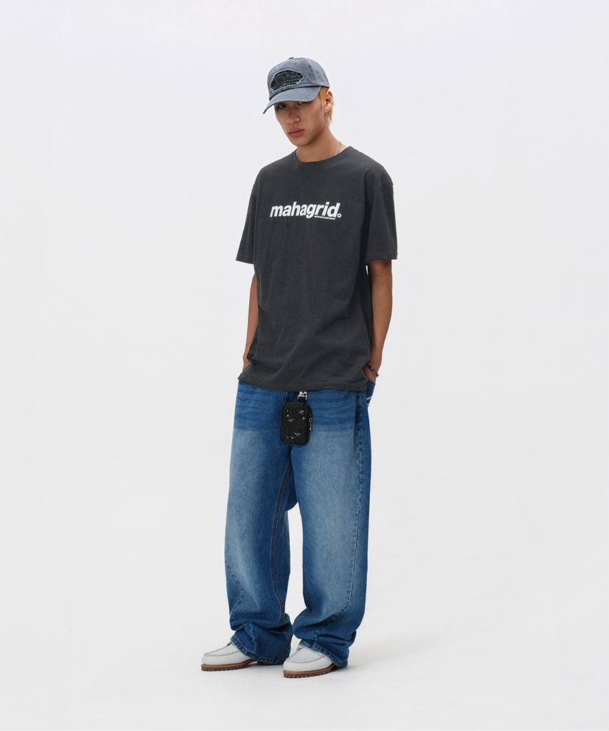 MAHAGRID Basic Logo Tee Charcoal(Mg2Cmmt502A)