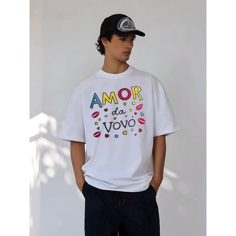 

Trendy Oversized Graphic Tee for Men Featuring Colorful AMOR Da Vovo Lettering, Red Lips, Heart Shapes, And Dot Patterns, Perfect for Casual Wear S белый