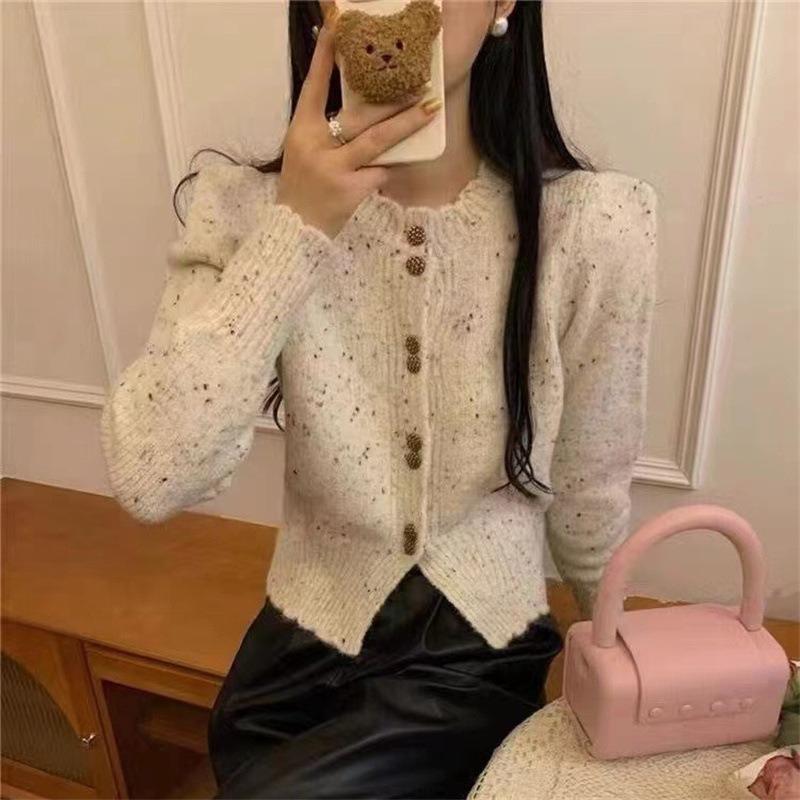 Knitted single-breasted knitted cardigan for women's autumn and winter new temperament elegant yarn jacket for women