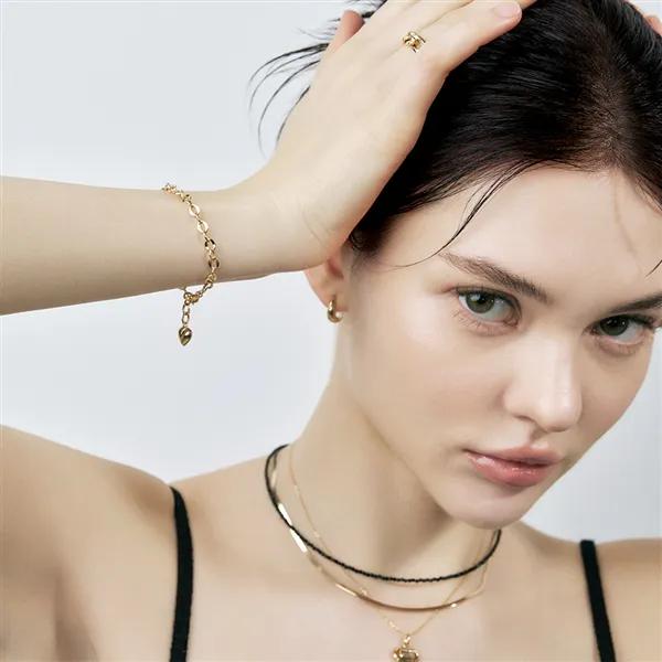 14K Hollow Volume Heart Link Chain Bracelet Small
