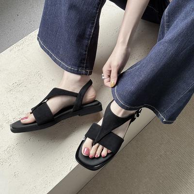Niche Design Matte Word with Toe Flat Sandals Women's Summer 2025 New Beach Roman Shoes