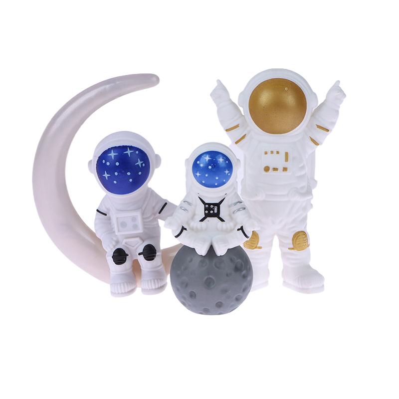 3/4Pcs Astronaut Figure Statue Figurine Spaceman Sculpture Educational Toy Desktop Home Decor Astronaut Model For Kids Gift