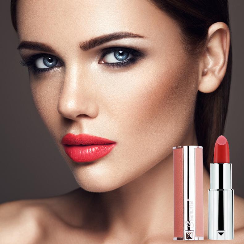 Velvet Matte LipstickMatowa, nawilżająca, nieklejąca się pomadka do makijażu