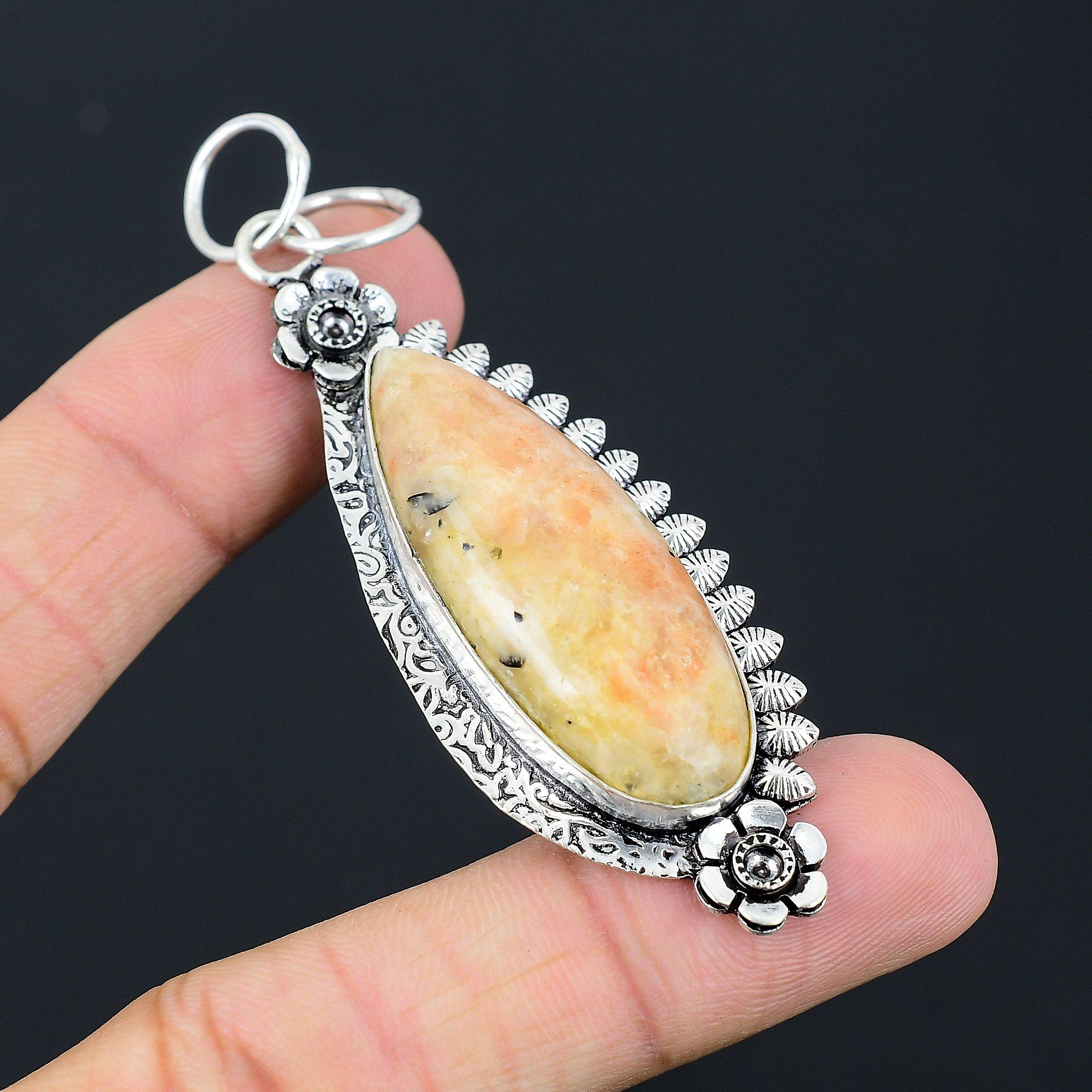 Natural Sunstone Gemstone Jewelry 925 Sterling Silver Pendant Flower For Girls