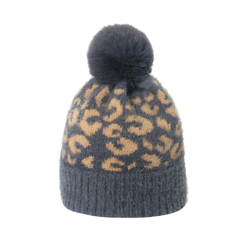 2025 autumn and winter new wool hat Korean version versatile warm mink pullover hat hairball leopard print knitted hat women