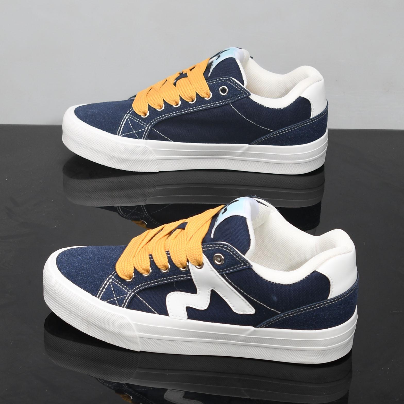 

Spring and Autumn Breathable Espadrilles 22 New Low-Top Sports Leisure Light Board Shoes INS German Training Shoes 35