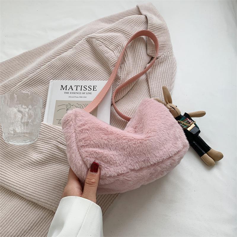 Women'S Bag Messenger Bagnewest Bag Female Ins Niche Chain Bag Messenger Bag Plush Small Square Bag Women Handbags And Purse