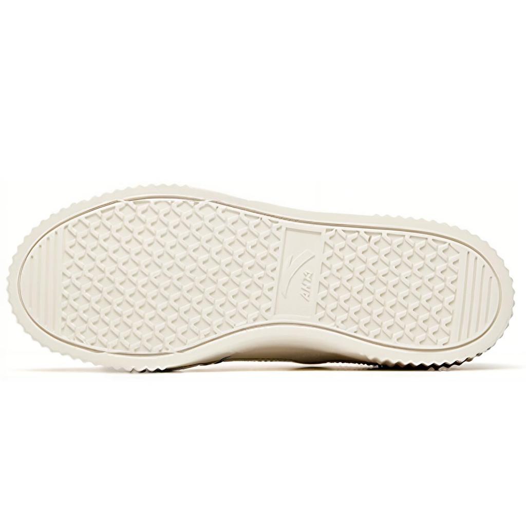 Anta Life Collection Slip Resistant Abrasion Resistant Low top Skateboard Shoes Women's White Blue 922228021-2
