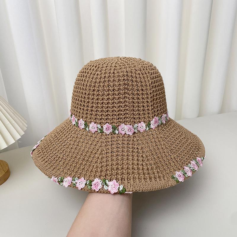 Flower sun hat women's summer versatile idyllic hollow straw bucket hat big eaves beach hat