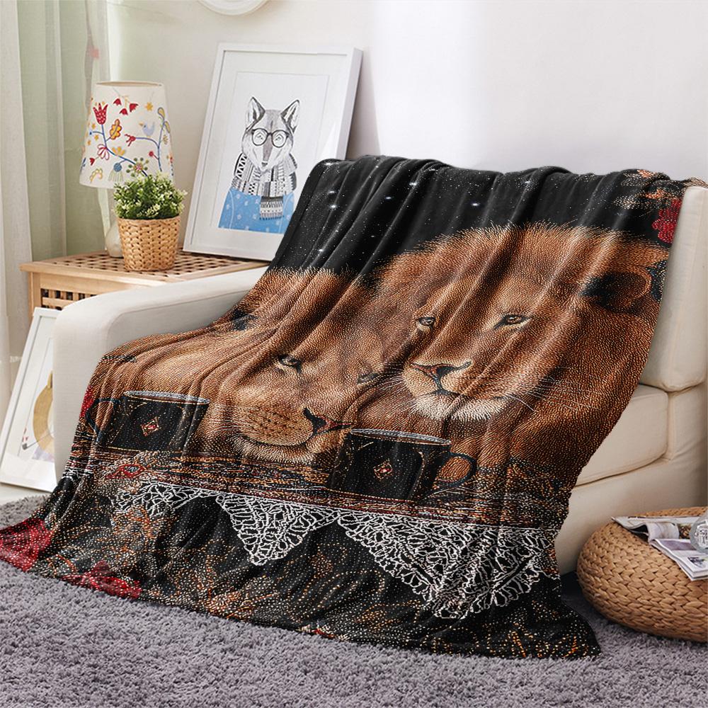 Tiger Print Flannel Blanket, High Quality Comfortable for All Seasons, Home Decor, Warmth and Comfort, Perfect for Christmas Gifts