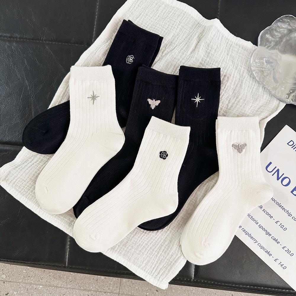 

6 пар женских носков до щиколотки с цветочным принтом и пчелами Y2K Лолита Каваии Вышитые короткие носки Милые дышащие хлопковые женские носки Белые One Size