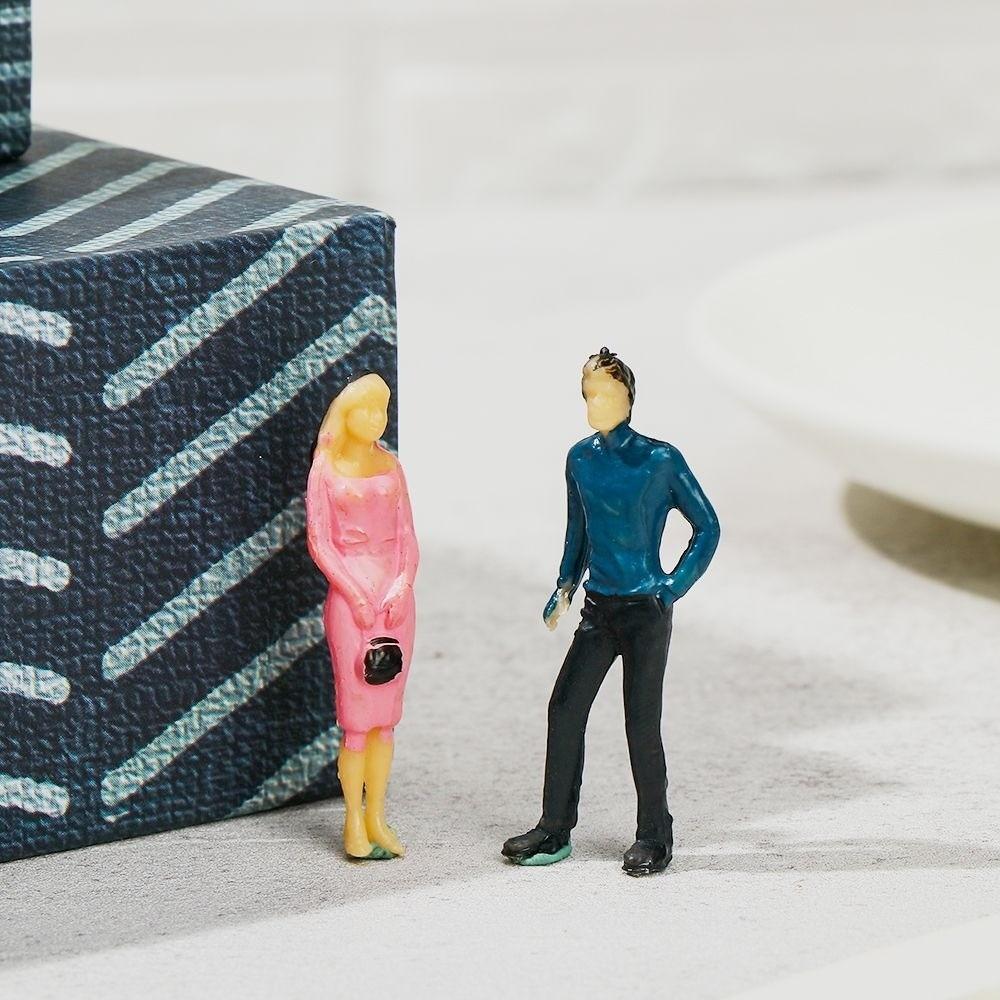 10/100pcs 1:30 1:100 1:200 Scale Passengers Stand/Sit People Model Different Poses Simulation Doll
