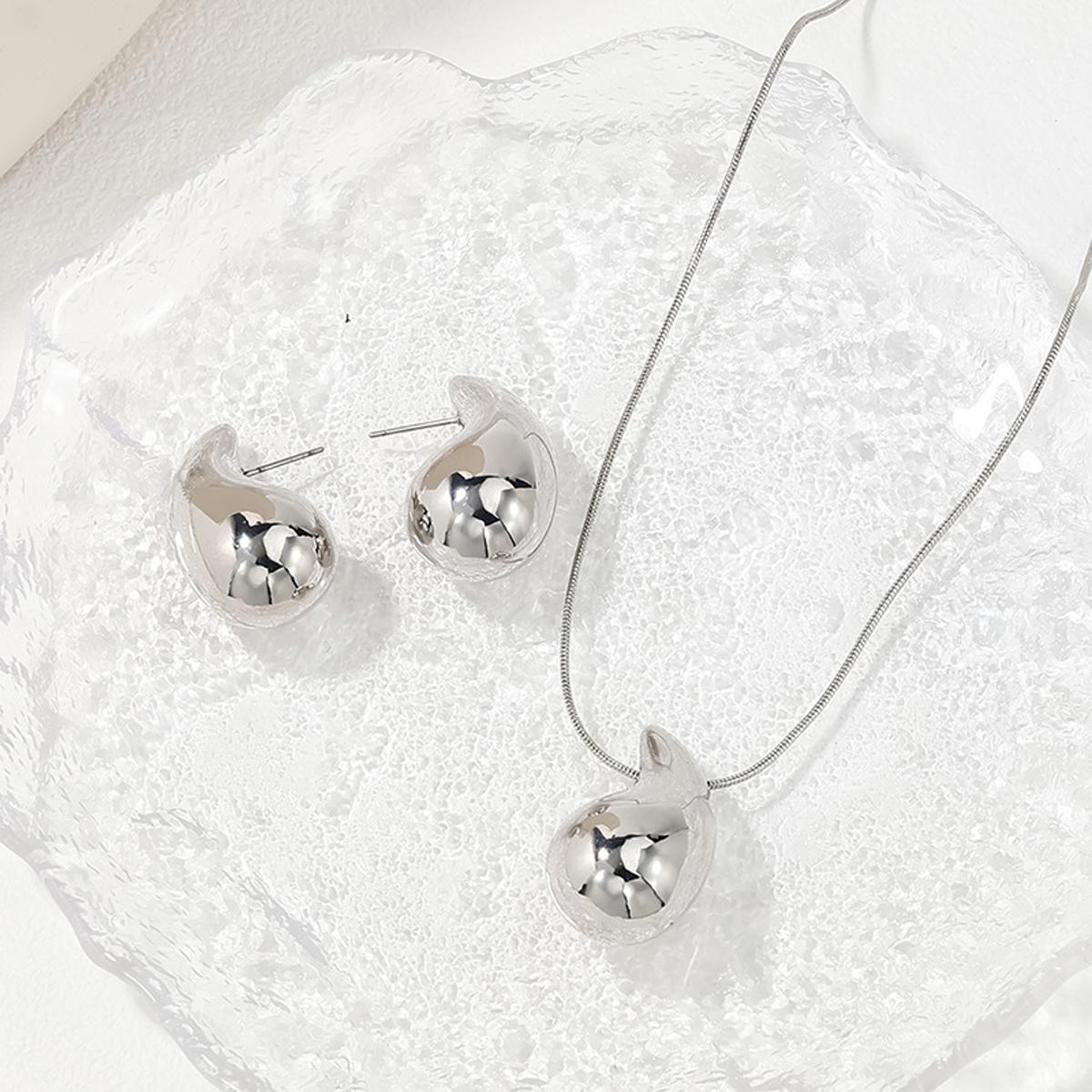 

3 pieces of simple European and American feng shui necklace earrings set for women s temperament, fashionable party accessories