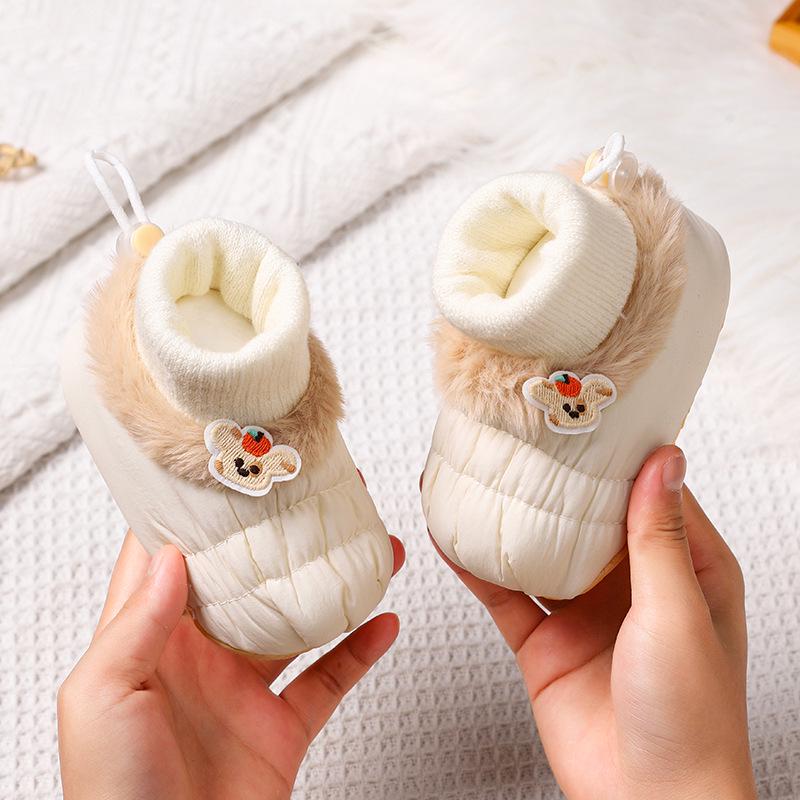 Cartoon Baby Shoes: Soft Sole, Fleece-Lined, Warm Cotton, Non-Slip, Anti-Drop, and Cold-Insulating for Boys & Girls