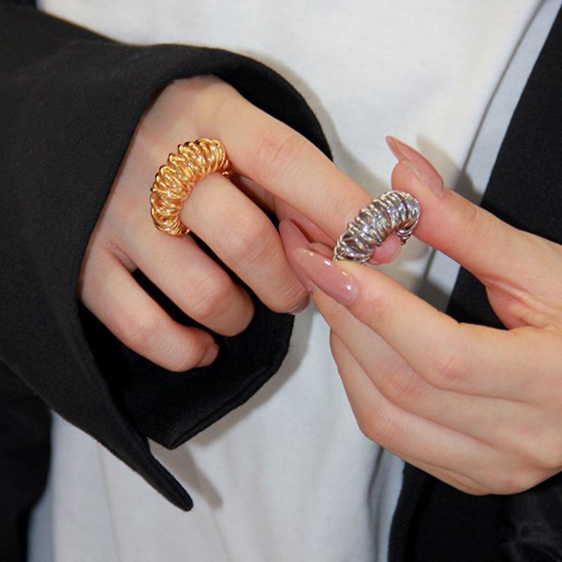 

24k Gold-Plated Hollow Metal Stackable Ring - European & American Style, Women s Brass Index Finger Jewelry Size 7 золотой