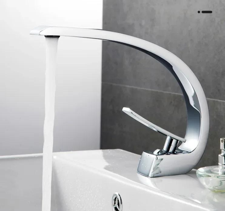 Retro Black Bathroom Faucet - Single Handle Vintage Basin Mixer, Hot/Cold Wash Tap