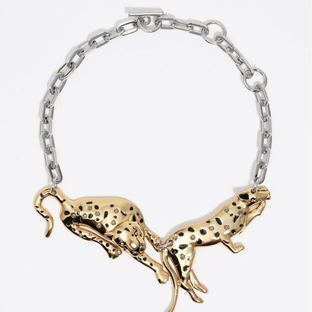 

Wind double leopard necklace, alloy dripping leopard print collarbone chain, popular animal modeling accessories