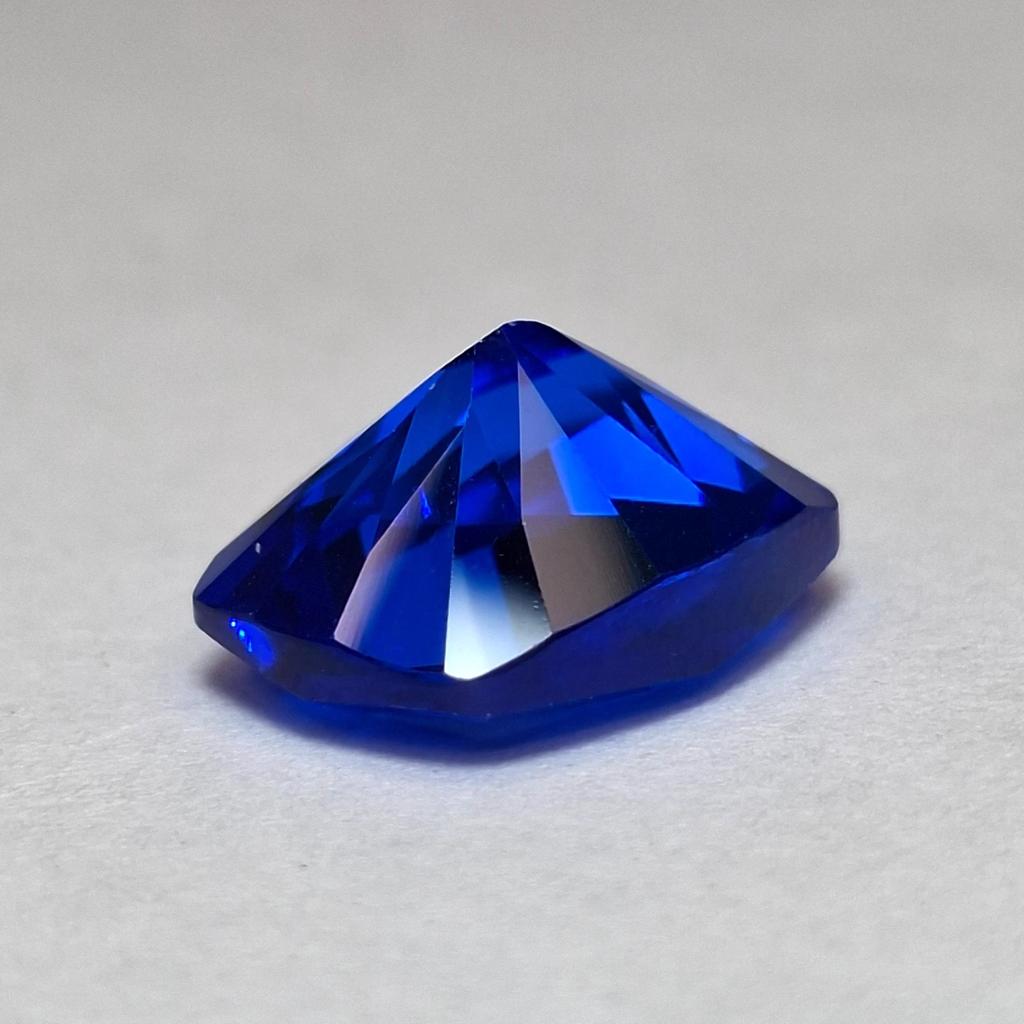 Royal Blue Sapphire Natural 8-10 Ct Cushion Cut Stunning Certified Gemstone