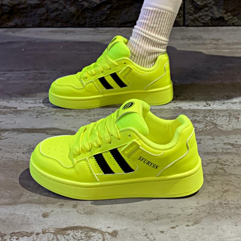 Fashion Women Sneakers New Fashion Aerating Plate Shoes for Women All-Matching Platform couple White Shoes Outdoor Casual Sneakers Women