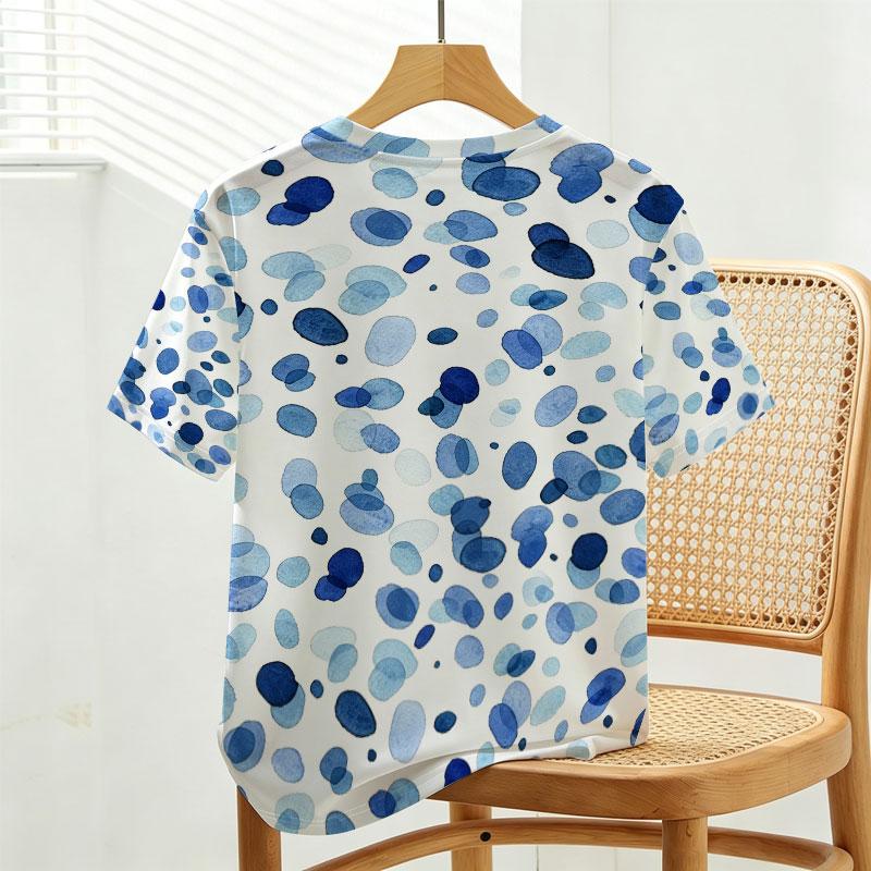 Women's Basic Short Sleeve Tee, Minimalist with Blue Accent, Soft Breathable, Versatile for Beach, Girls' Outings & Daily Casual Wear