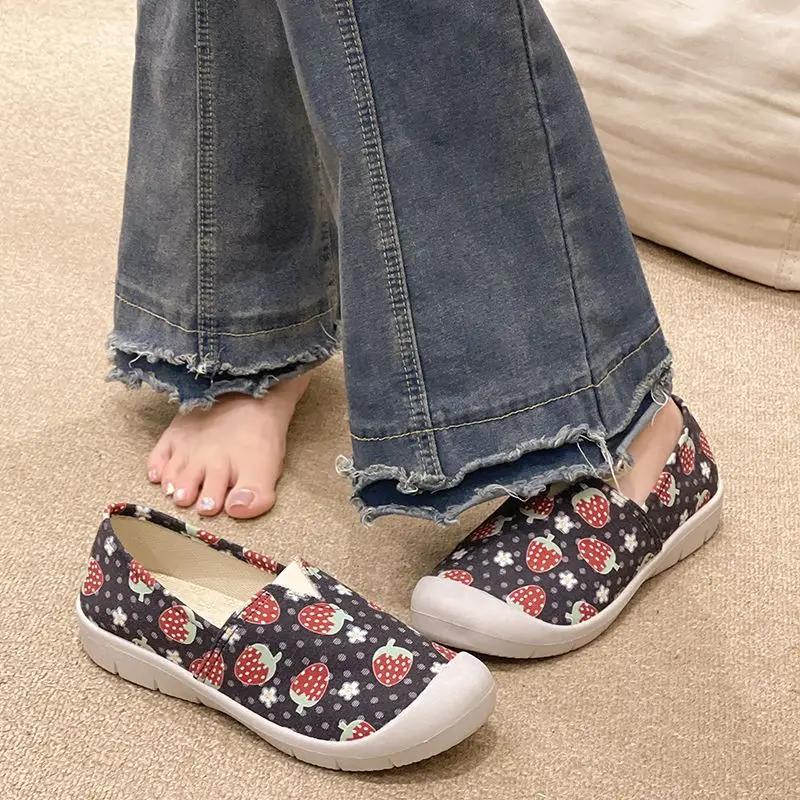 Fashion New In Arrival 2025 Slip On Women's Canvas Shoes High Quality Daily Routine Korean Walking Offer 39 Cheap Offers Ladies Footwear
