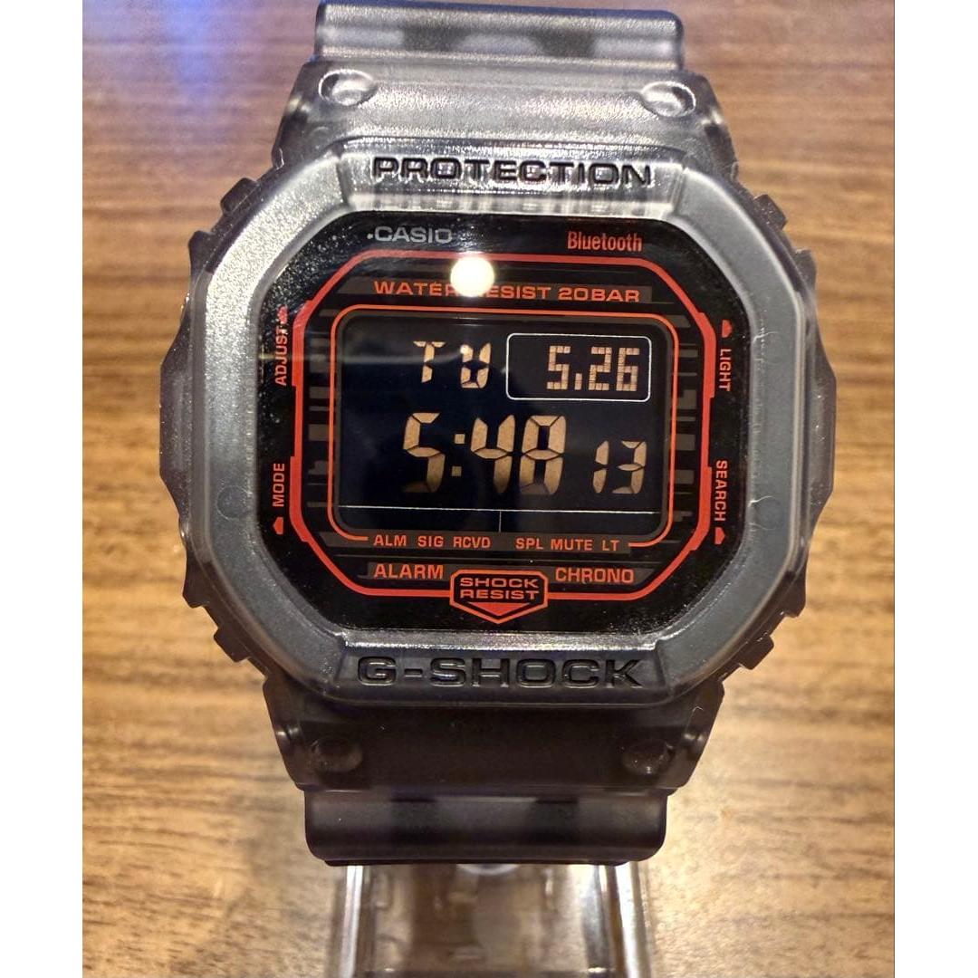 Used CASIO G-SHOCK DW-B5600 watch