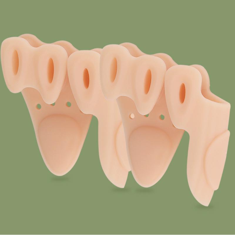 

Triple-Hole Bunion Corrector & Toe Separator Clip with Anti-Friction Protection One Size
