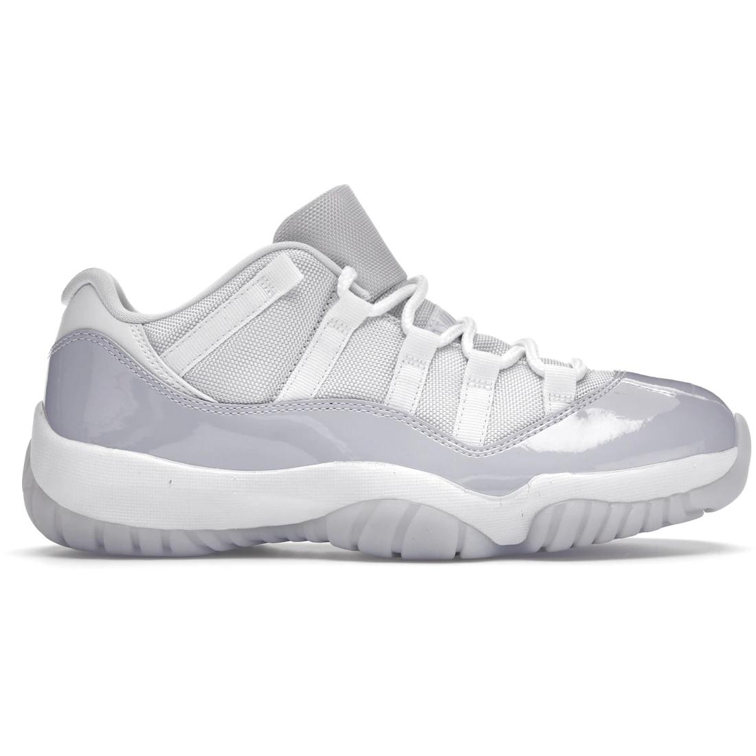 

Sneaker Jordan 11 Retro Low Pure Violet (Women s)(AH7860-101) 36.5