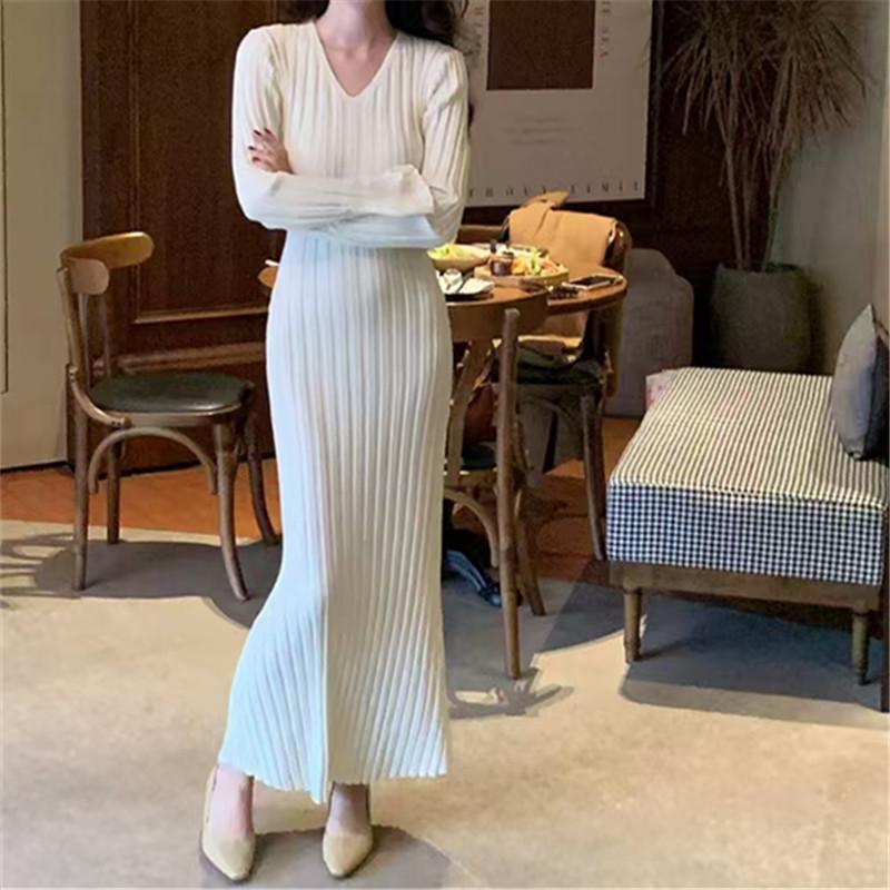 V-neck pit strip with coat with knitted dress inside women's autumn and winter new waist simple temperament sweater skirt