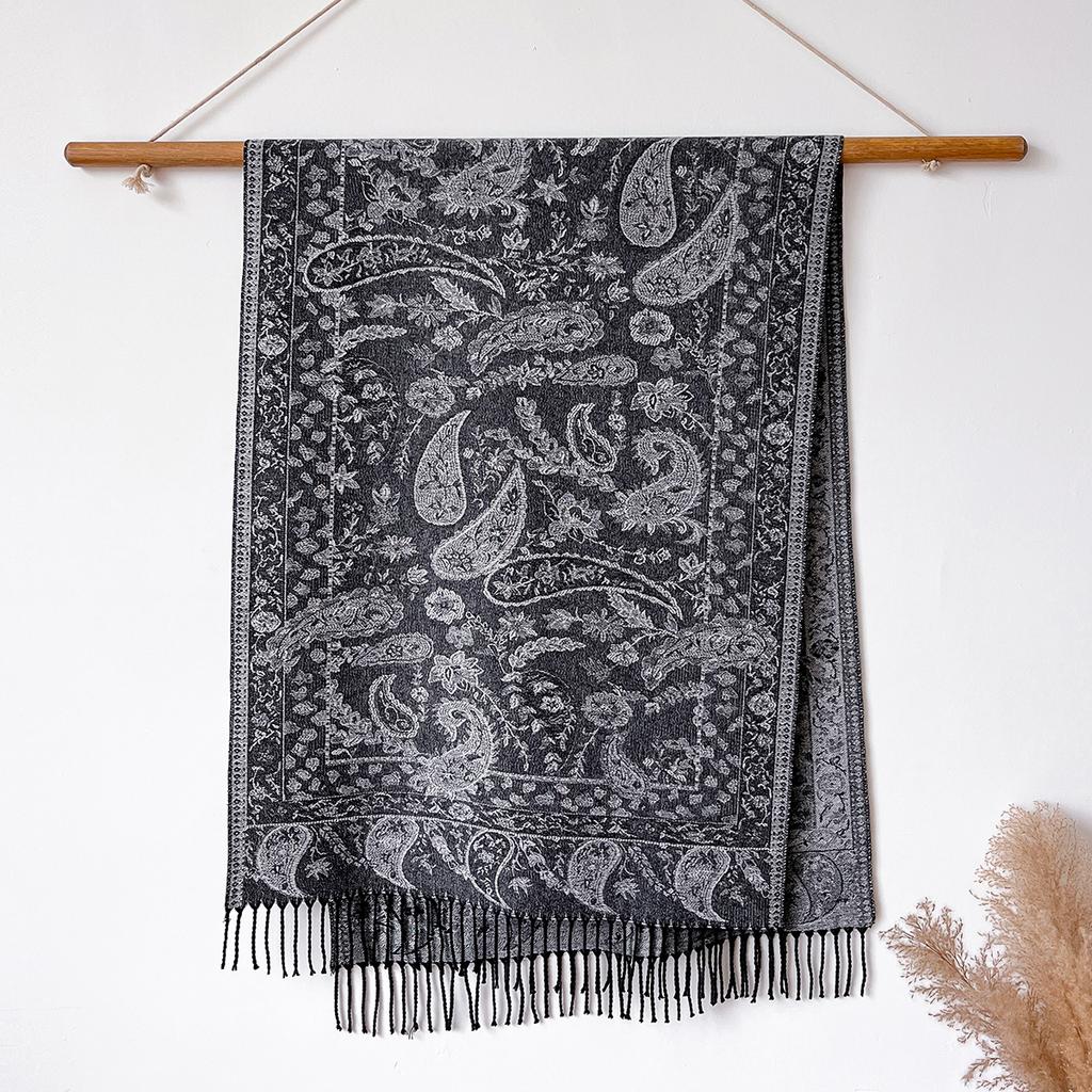 Women Autumn and Winter Popular Imitation Cashmere Scarves Ethnic Style Shawl Cloak Thickened Warm Coldproof Tassel Female Scarf