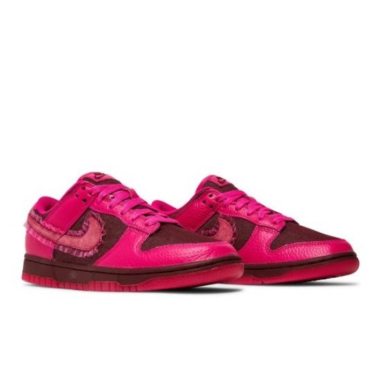 

Nike Wmns Dunk Low Valentines Day DQ9324-600 EU 38 рожевий/червоний