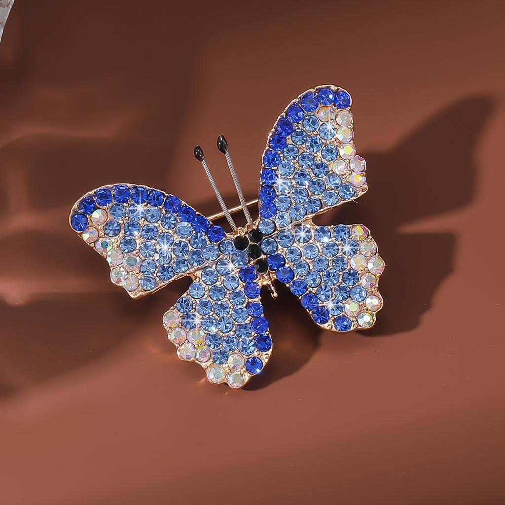 Cute butterfly brooch for women, sparkling and vibrant with forest style design, daily wear brooch accessories
