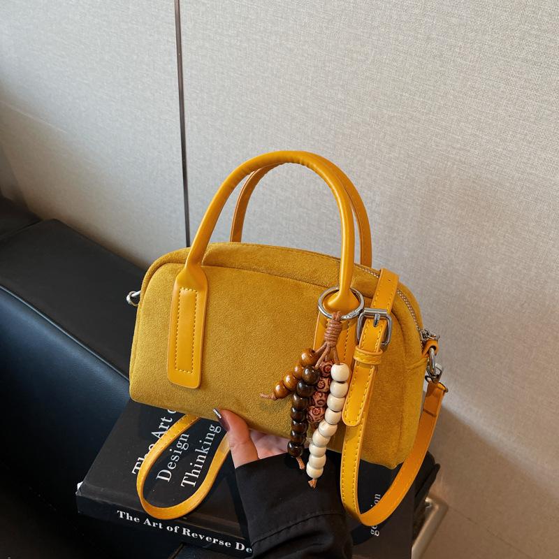 Niche Handbag Bag Women's New Fashion Retro Commuter Shoulder Pillow Bag Premium Messenger Bag