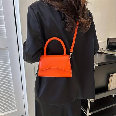 Mini-Handtasche in Volltonfarbe, schlichte quadratische Umhängetasche, modische Schultertasche für Damen