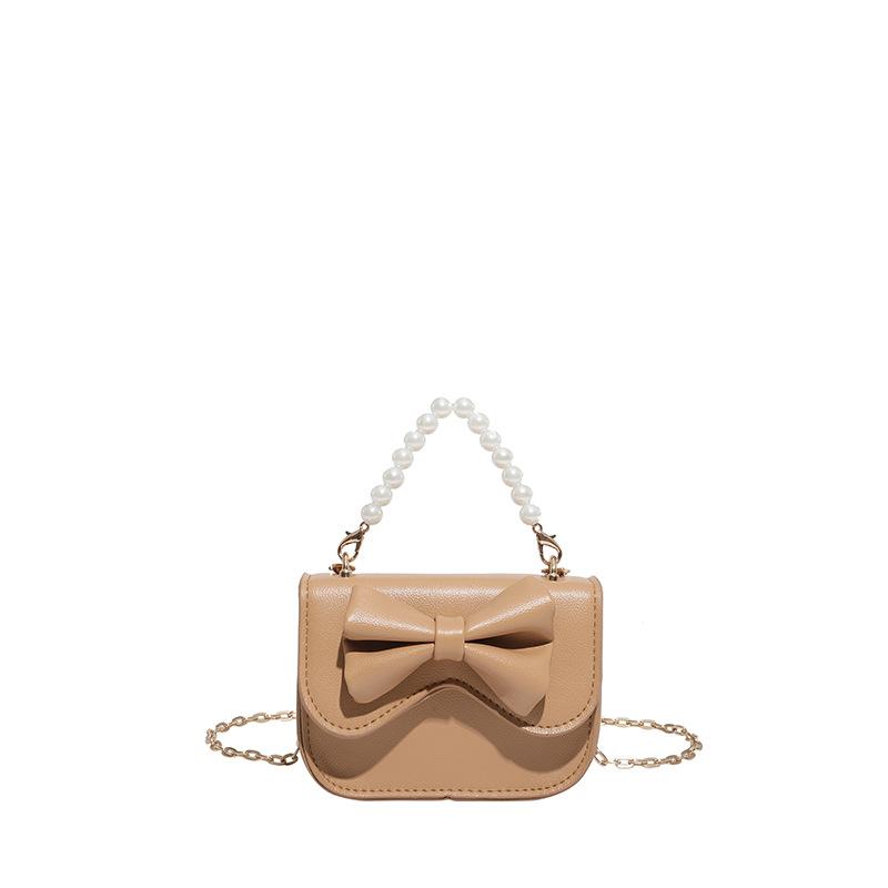 Spring fashion small bag women's new versatile shoulder bag high-end texture commuter armpit bag