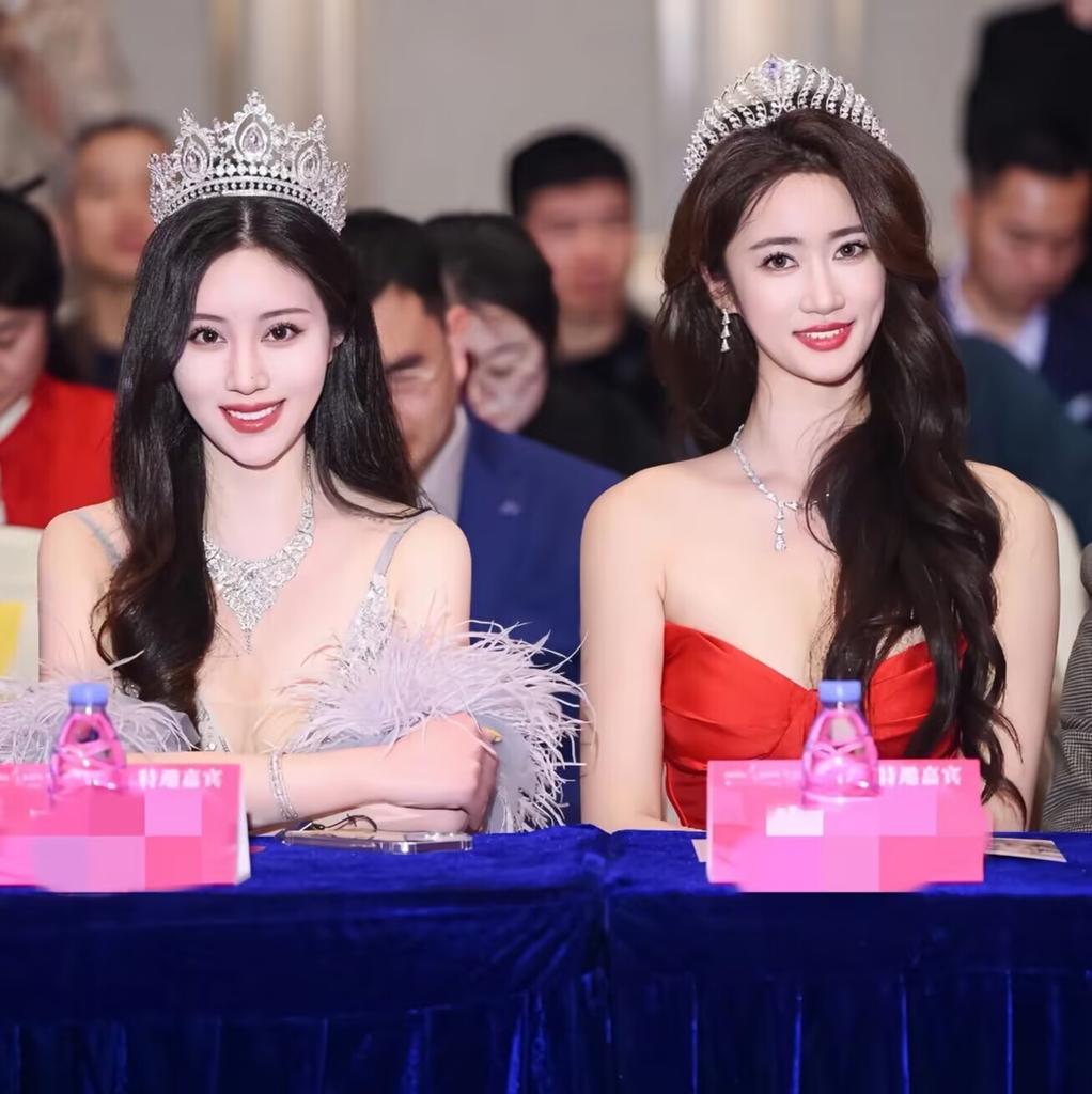 The Bride's Crown Wedding Main Veil  Birthday Hair Accessory  Beauty Pageant Fashion Show  Award Ceremony Tiara  and Grand Style