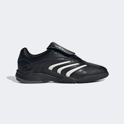 Spezielle Sportschuhe – Fußballschuhe