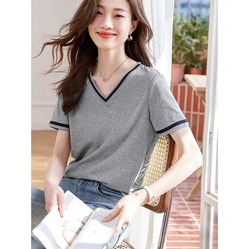 T-shirt Top Coréen Manches Courtes Mode Tendance Polyvalent Confortable Décontracté Style Nouveau d'Été Col en V