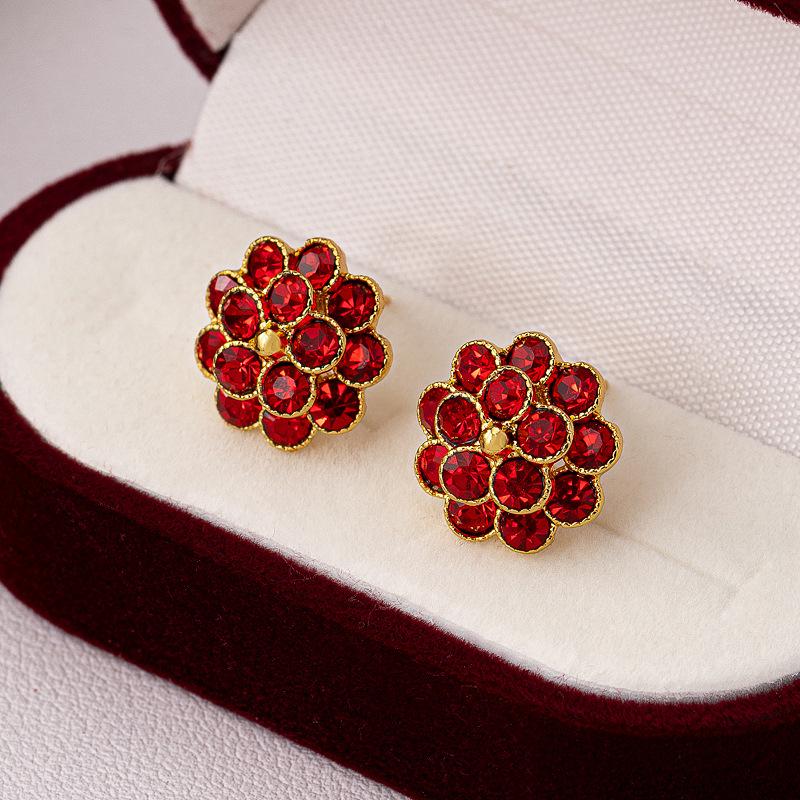 Elegant Rhinestone Flower Stud Earrings - Fashionable Light Luxury Ear Clips for Women