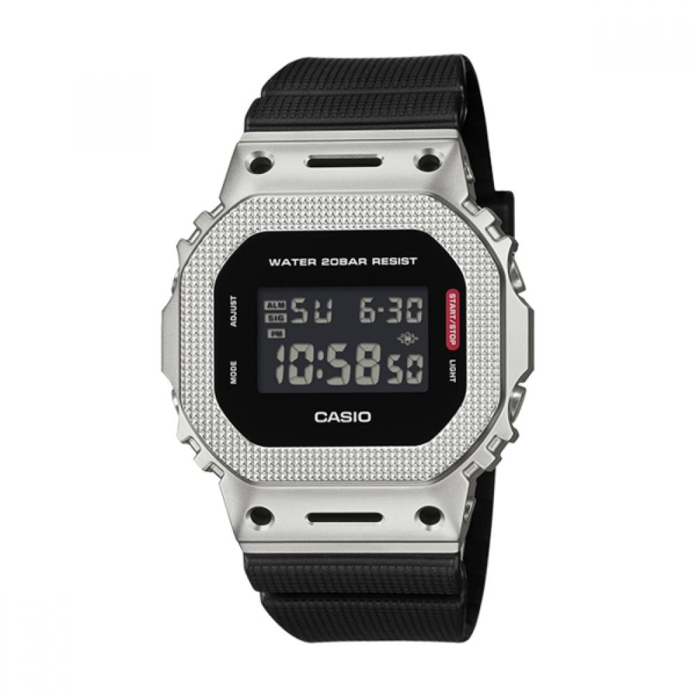 

G Shock Gm 5600m 1dr Single option