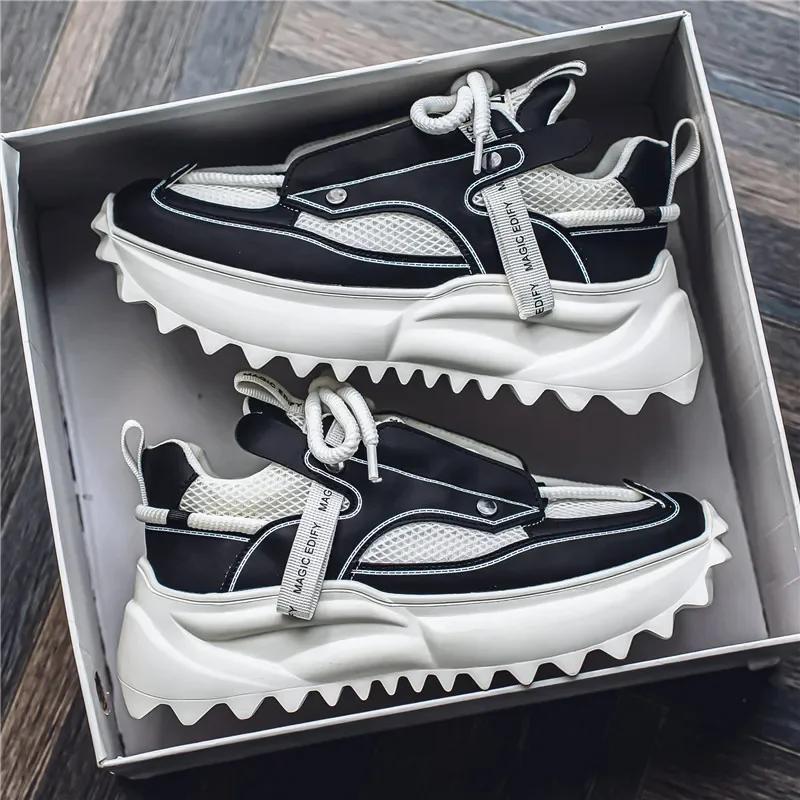 Classic men's shoes lightweight and comfortable mesh breathable sports shoes for teenagers and students casual running shoes